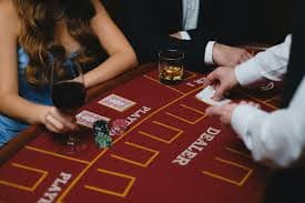 Berbagai kategori permainan dan pasar yang tersimpan dalam Recently Played termasuk Liga 1, Aviator, dan live casino